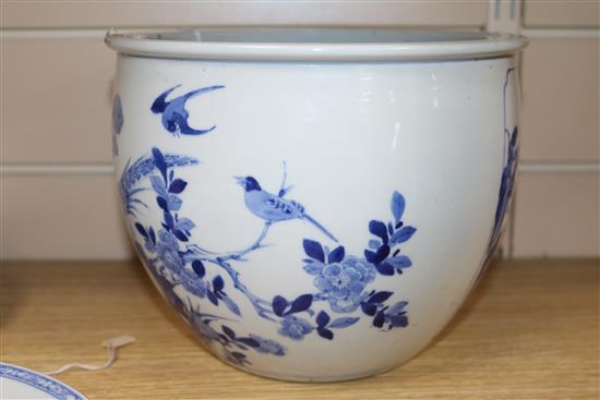 A Chinese blue and white bowl, two plates and two teabowls tallest 17.5cm